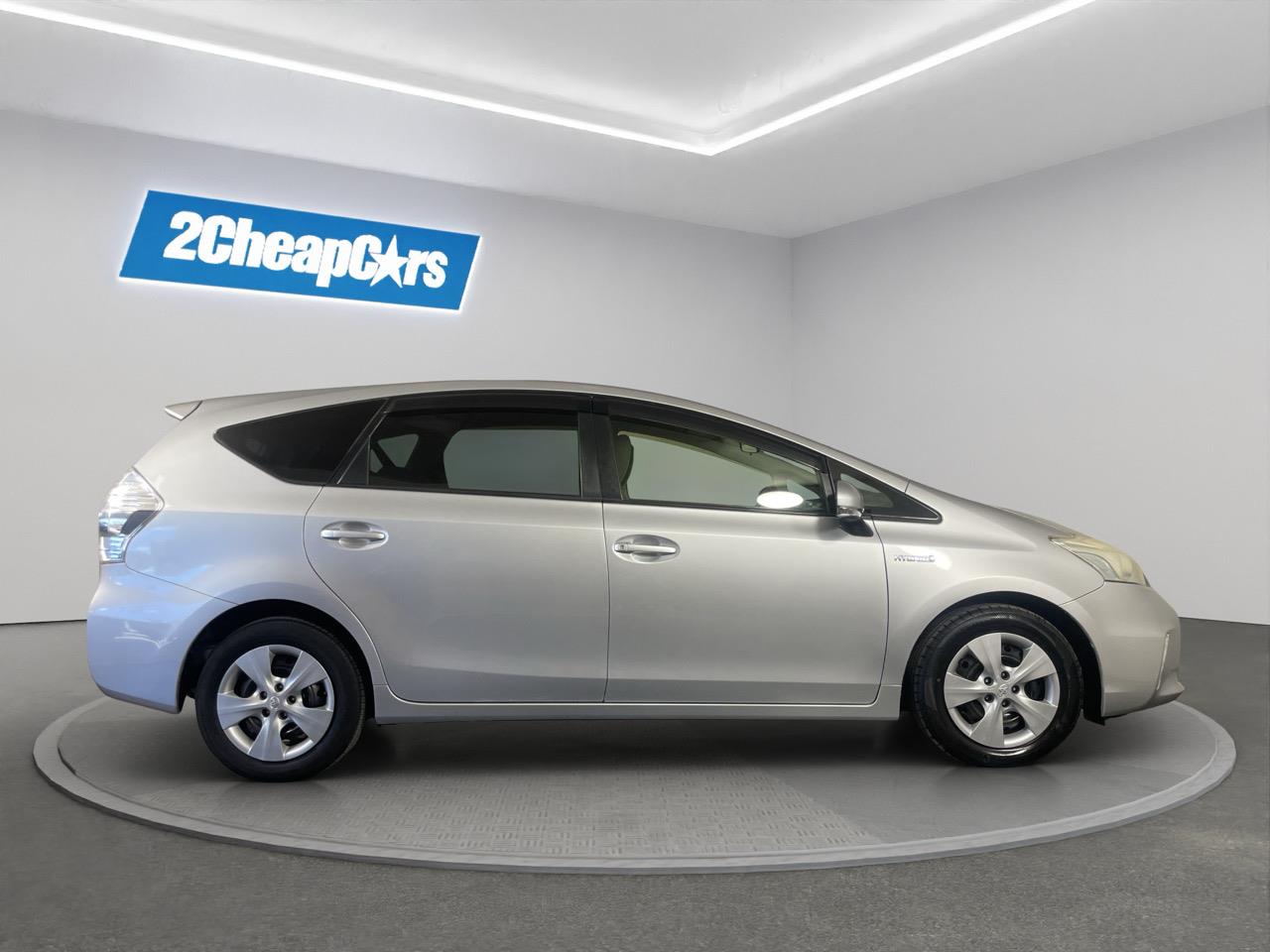 2012 Toyota Prius Alpha Hybrid Station Wagon REVERSING CAMERA + PUSH SRART + AUTO LIGHTS