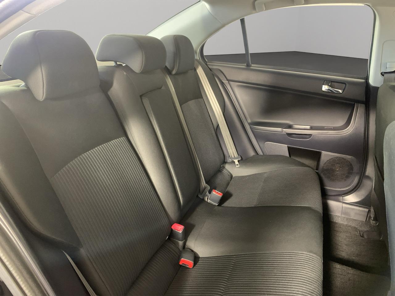 2015 Mitsubishi Galant Fortis Sedan AUTO LIGHTS 