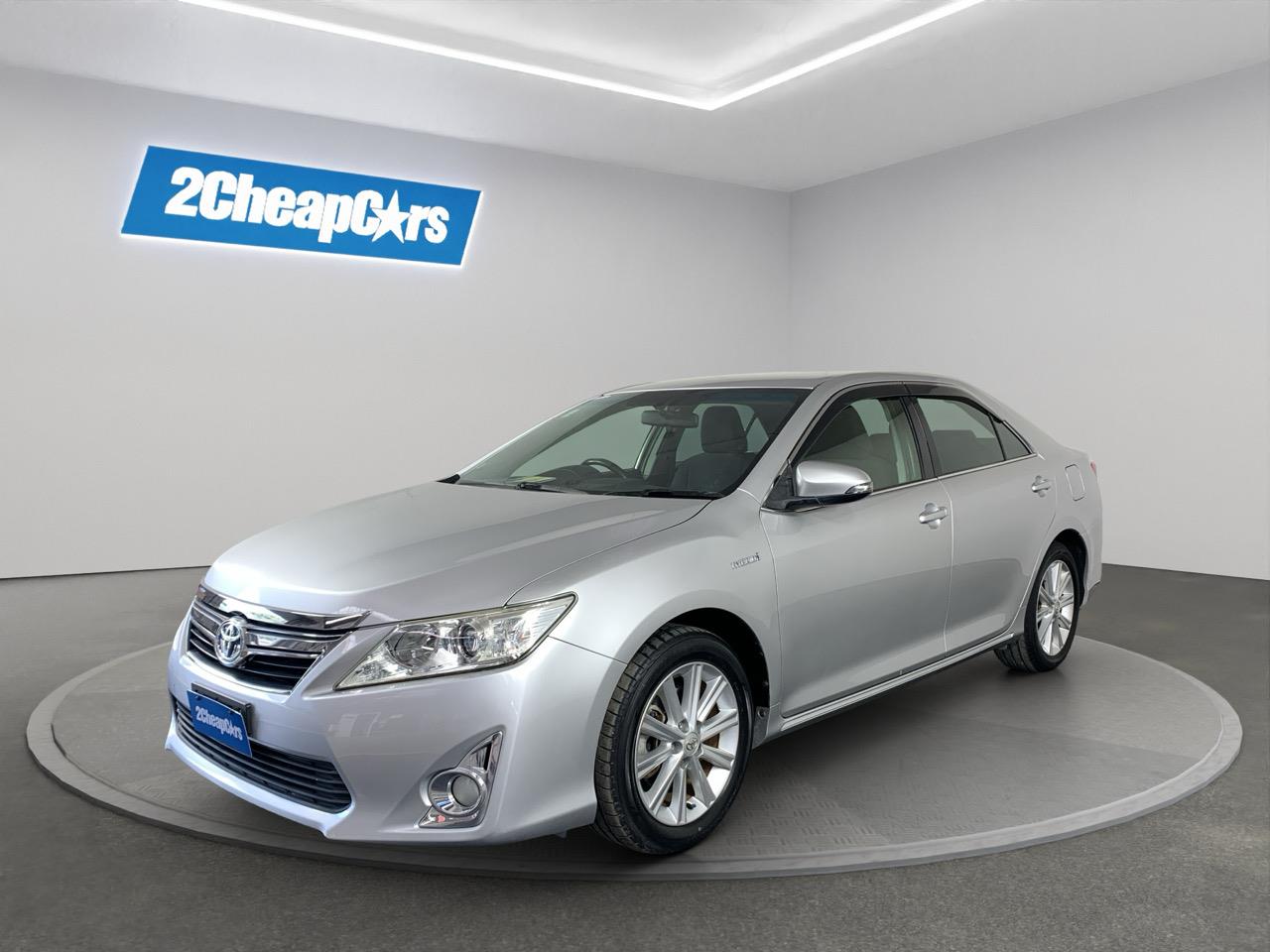 2013 Toyota Camry Hybrid Sedan