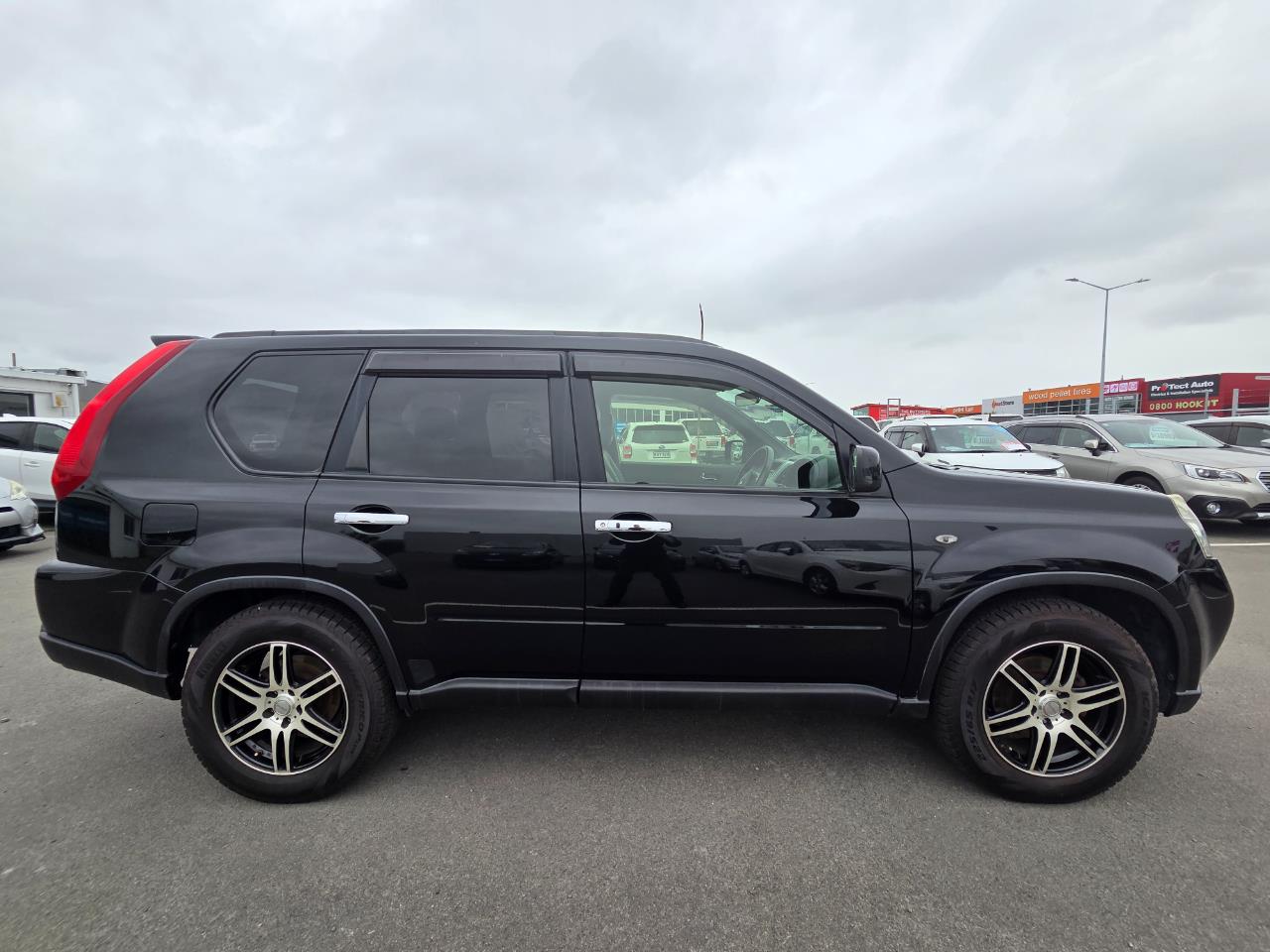 2012 Nissan X-TRAIL 4WD RV/SUV 4WD + HEATED SEATS + MAG WHEELS