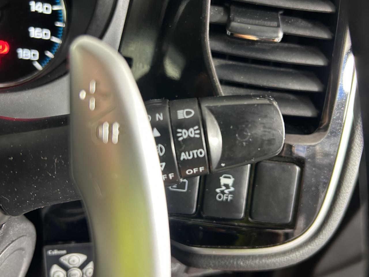 2013 Mitsubishi Outlander PHEV 4WD RV/SUV 4WD + REVERSING CAMERA + PADDLE SHIFT