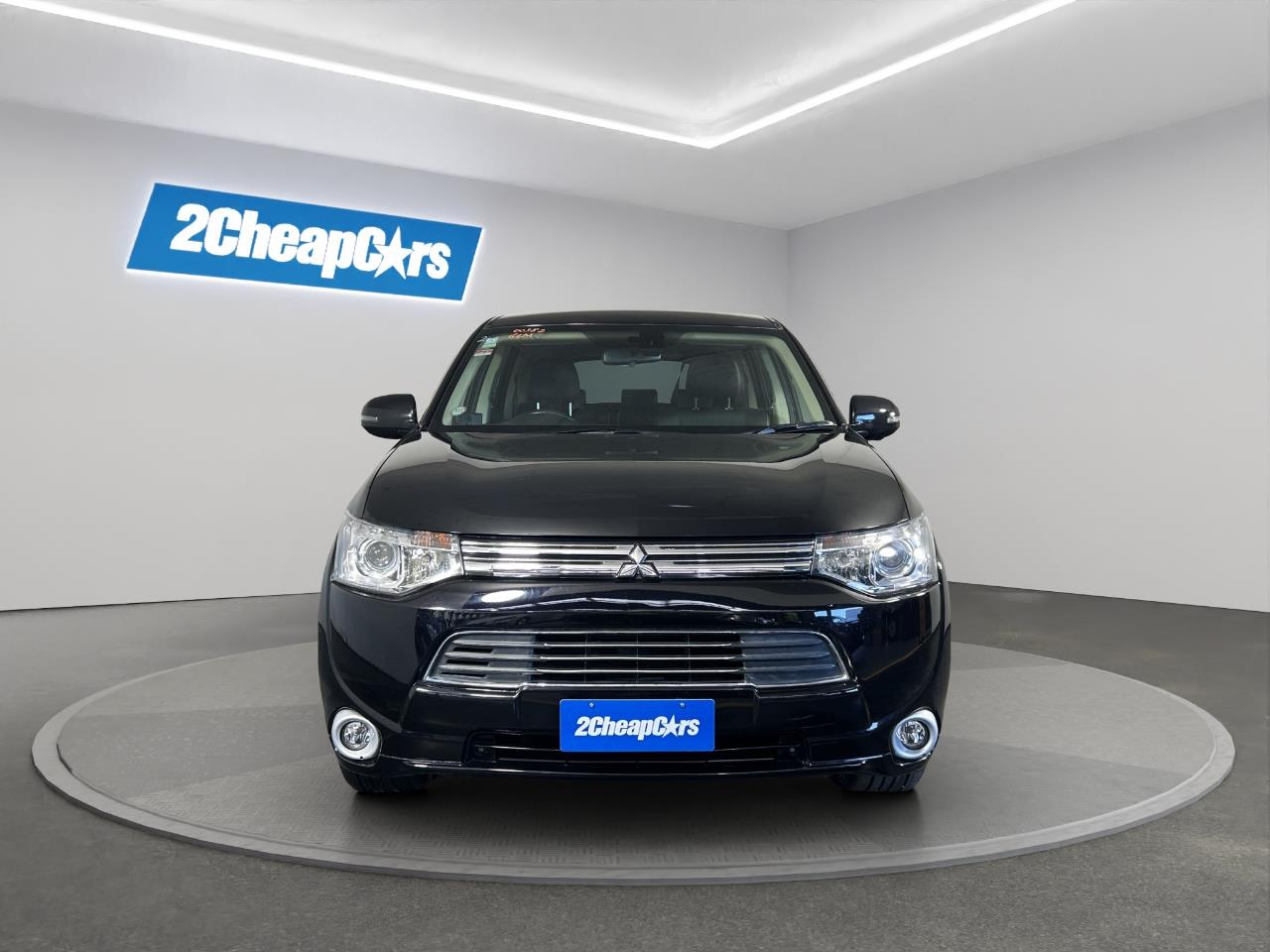 2013 Mitsubishi Outlander PHEV 4WD RV/SUV 4WD + REVERSING CAMERA + PADDLE SHIFT