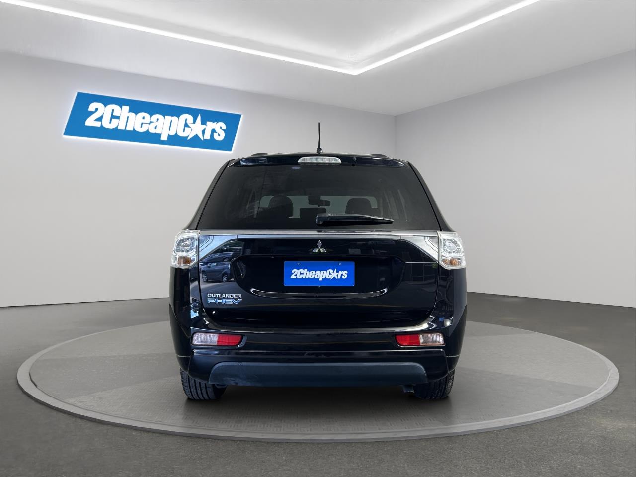 2013 Mitsubishi Outlander PHEV 4WD RV/SUV 4WD + REVERSING CAMERA + PADDLE SHIFT