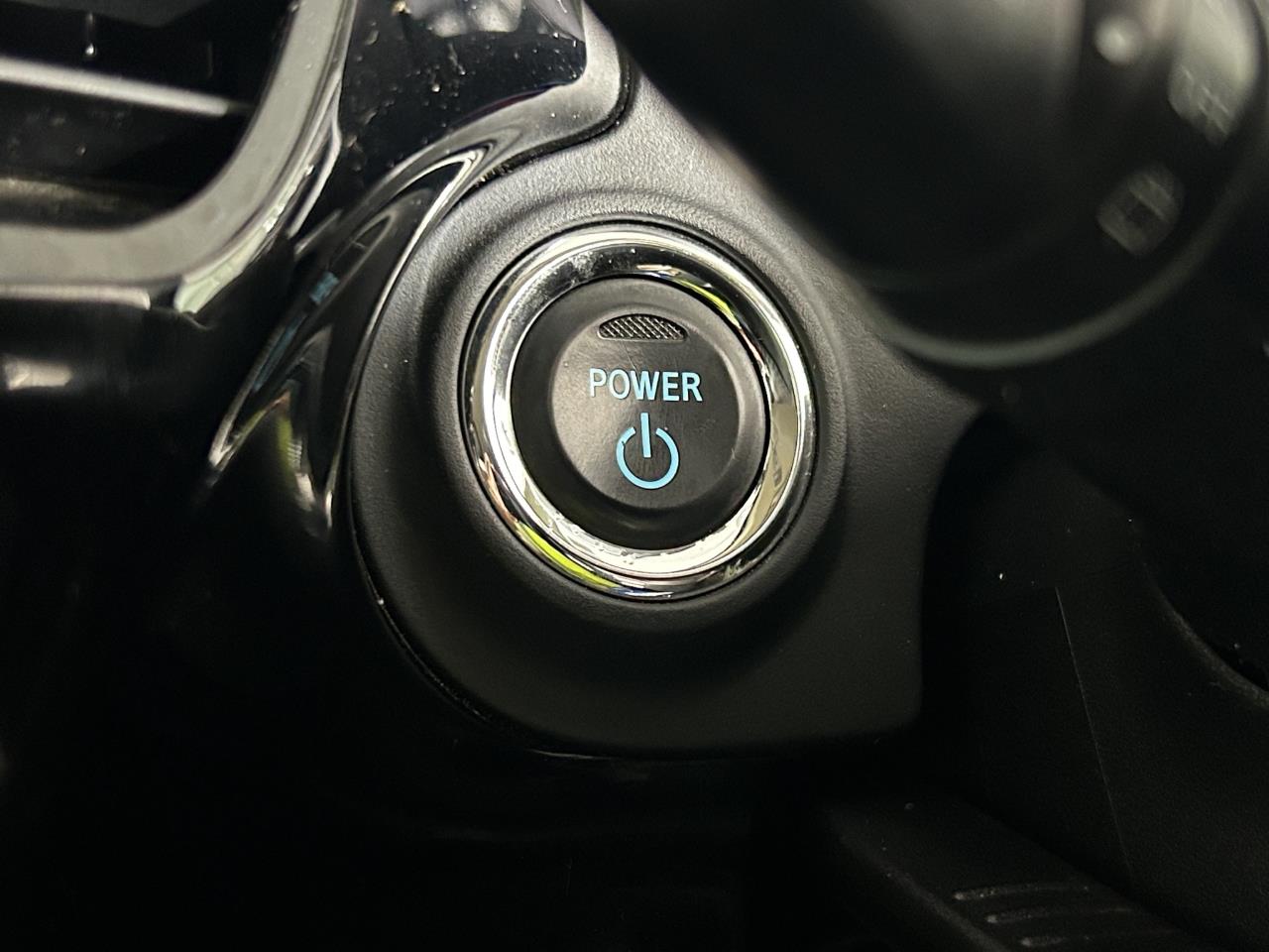 2013 Mitsubishi Outlander PHEV 4WD RV/SUV 4WD + REVERSING CAMERA + PADDLE SHIFT