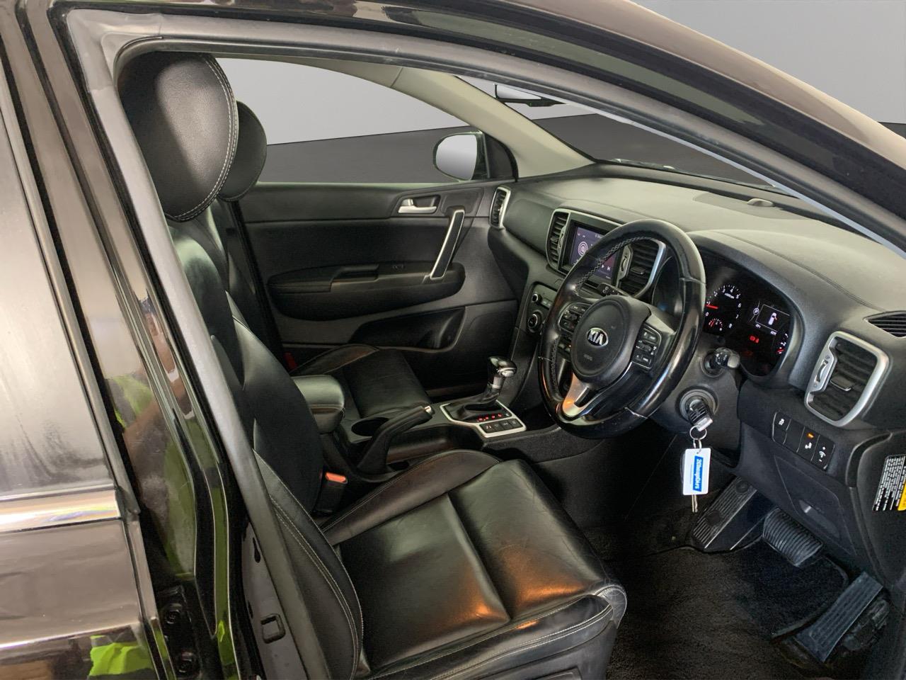 2017 Kia Sportage  RV/SUV CRUISE CONTROL + AUTO LIGHTS + REVERSING CAMERA