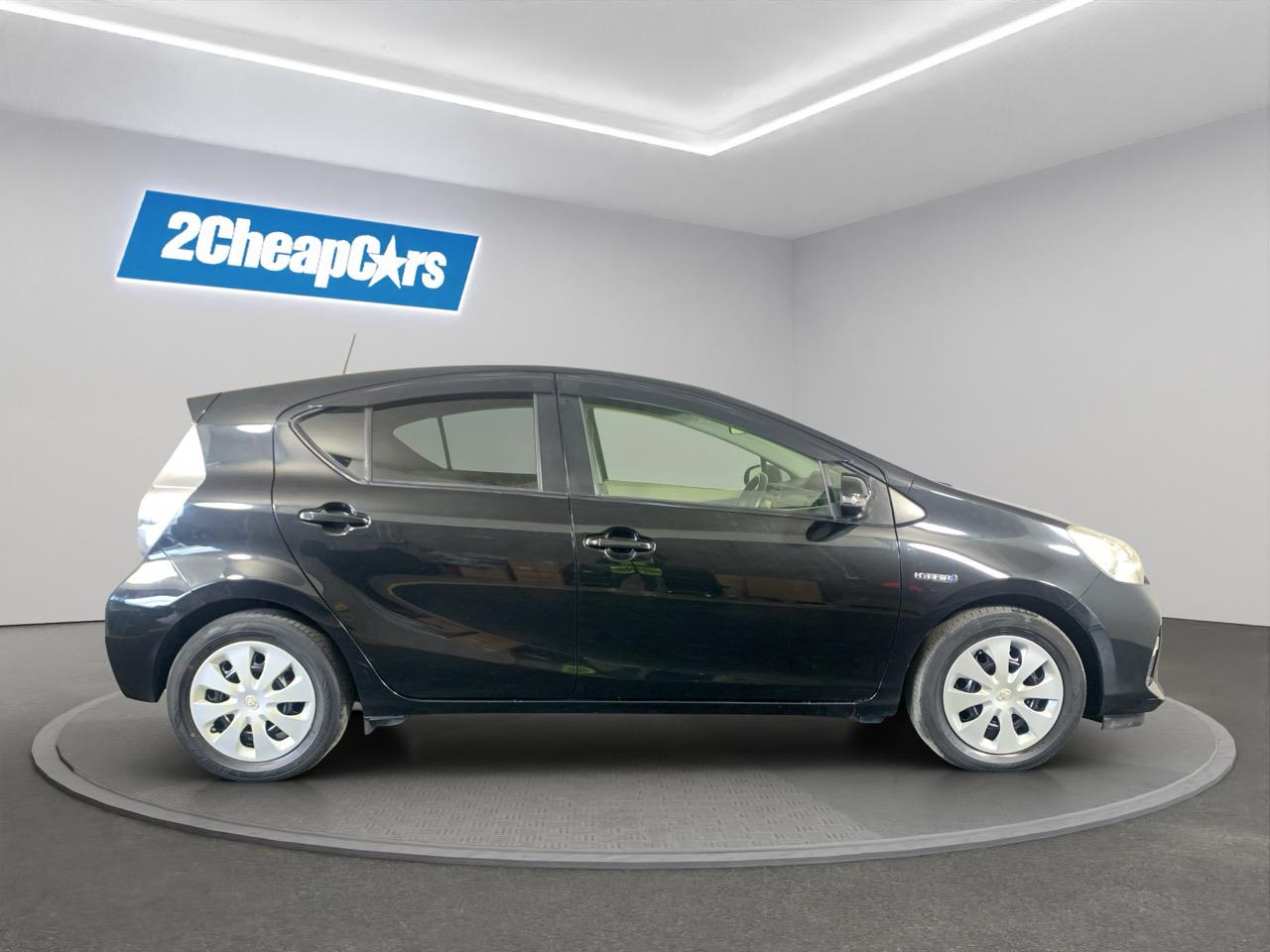 2012 Toyota Aqua G Hatchback PUSH START + REVERSING CAMERA + AUTO LIGHTS