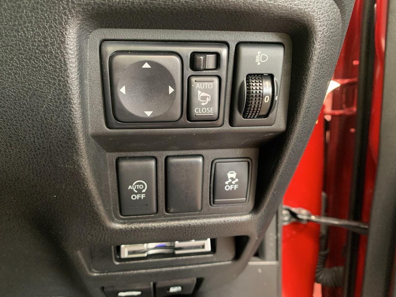 2013 Nissan Juke 15 RX TYPE V Hatchback LOW KMS + REVERSING CAMERA + PUSH BUTTON START