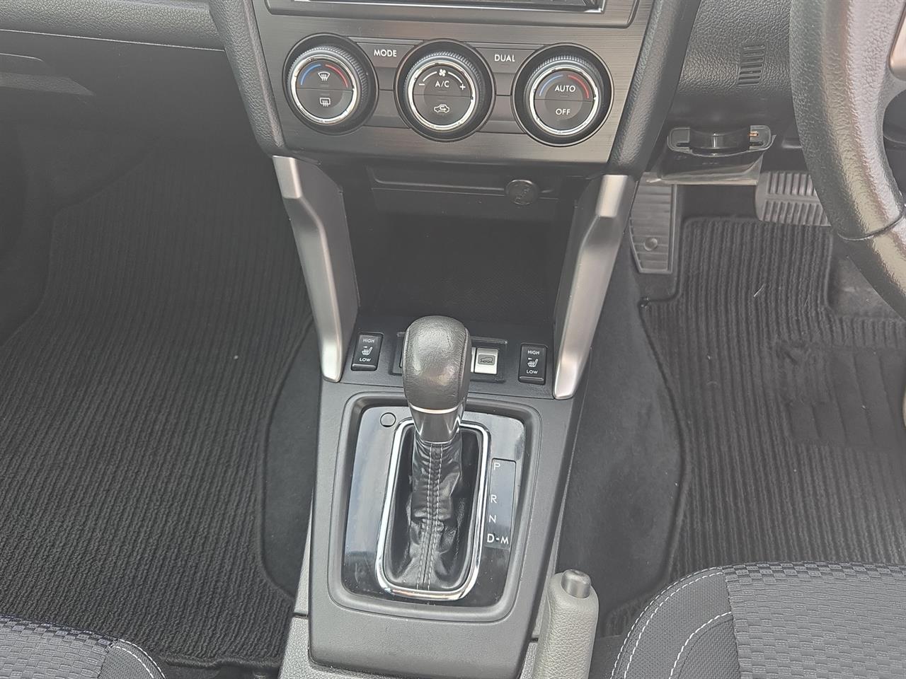 2012 Subaru Forester  Station Wagon CRUISE CONTROL + PUSH SRART + AUTO LIGHTS