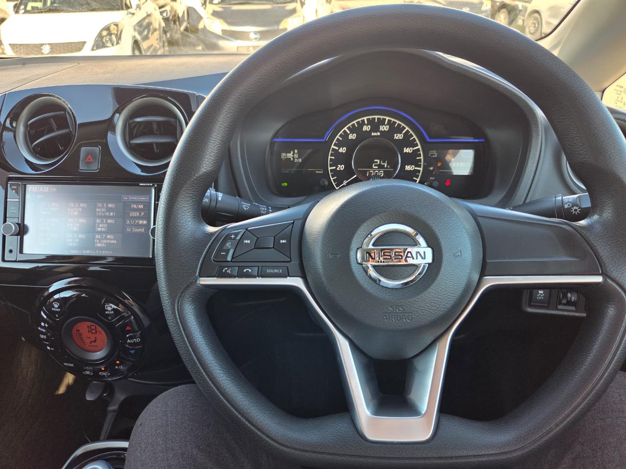 2017 Nissan Note e-power Hatchback REVERSING CAMERA + SMART KEY