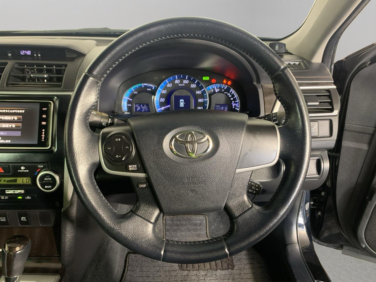 2013 Toyota Camry HYBRID G Sedan CRUISE CONTROL + PUSH BUTTON START + AUTO LIGHTS