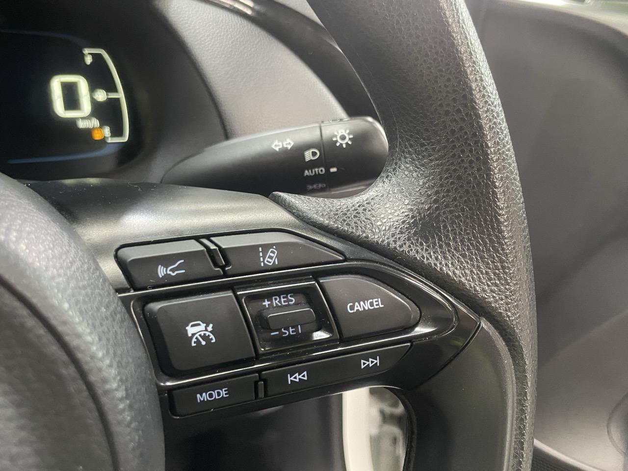 2021 Toyota Aqua Late Shape X Hatchback LOW KMS + 360 DEGREE CAMERA + PARKING SENSORS