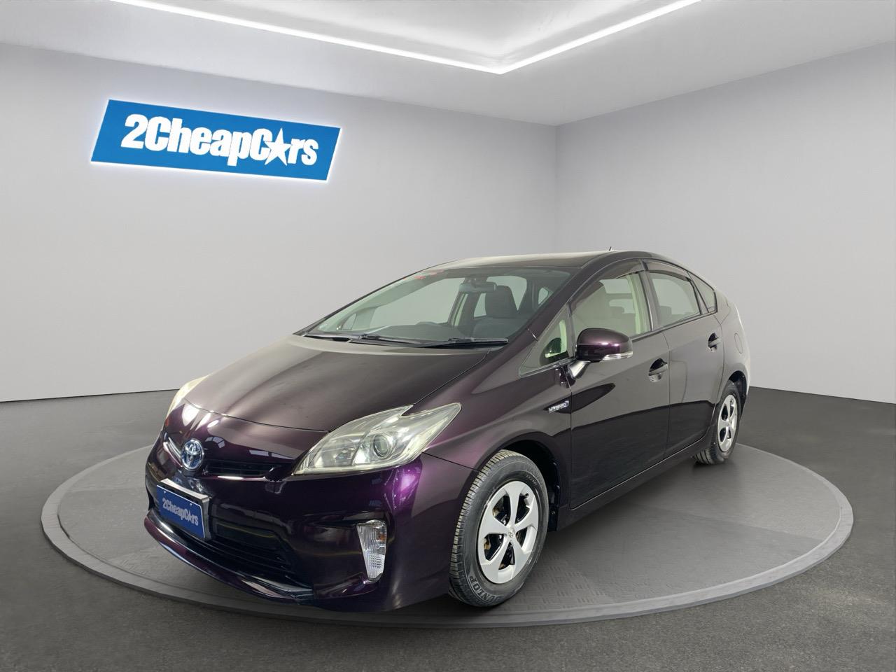 2014 Toyota Prius Hybrid Hatchback