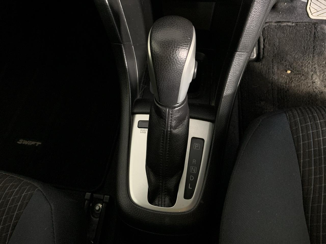 2015 Suzuki Swift  Hatchback REVERSING CAMERA + PUSH BUTTON START