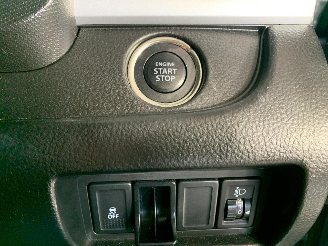 2015 Suzuki Swift  Hatchback REVERSING CAMERA + PUSH BUTTON START