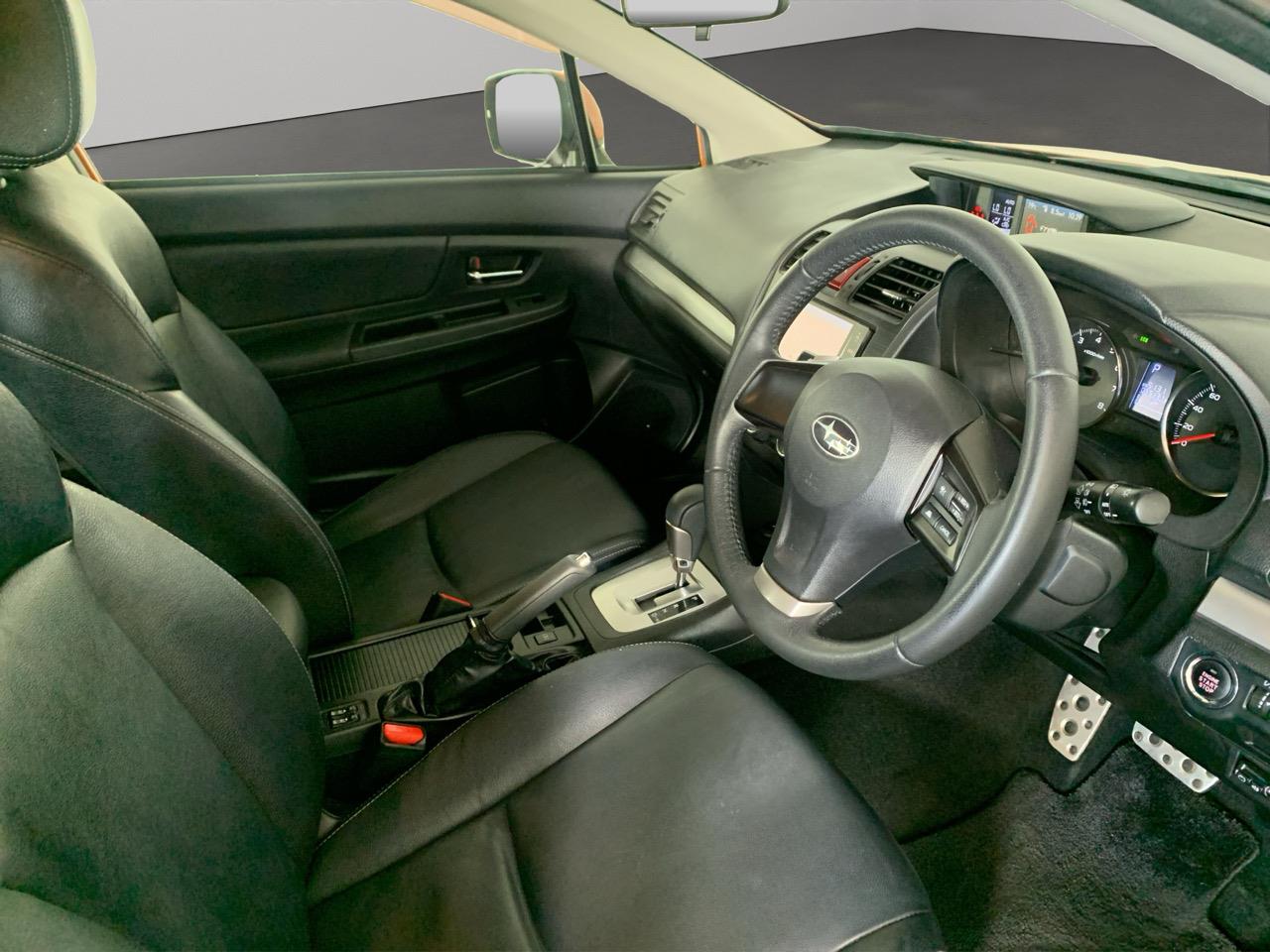 2013 Subaru XV 2,0i-L Eyesight RV/SUV AWD + REVESING CAMERA + CRUISE CONTROL