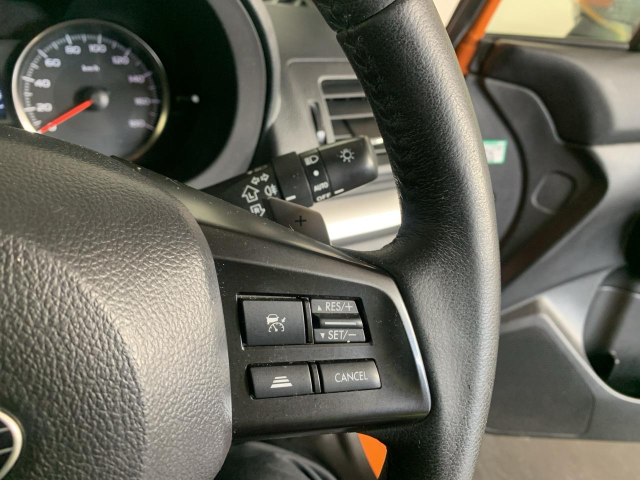 2013 Subaru XV 2,0i-L Eyesight RV/SUV AWD + REVESING CAMERA + CRUISE CONTROL