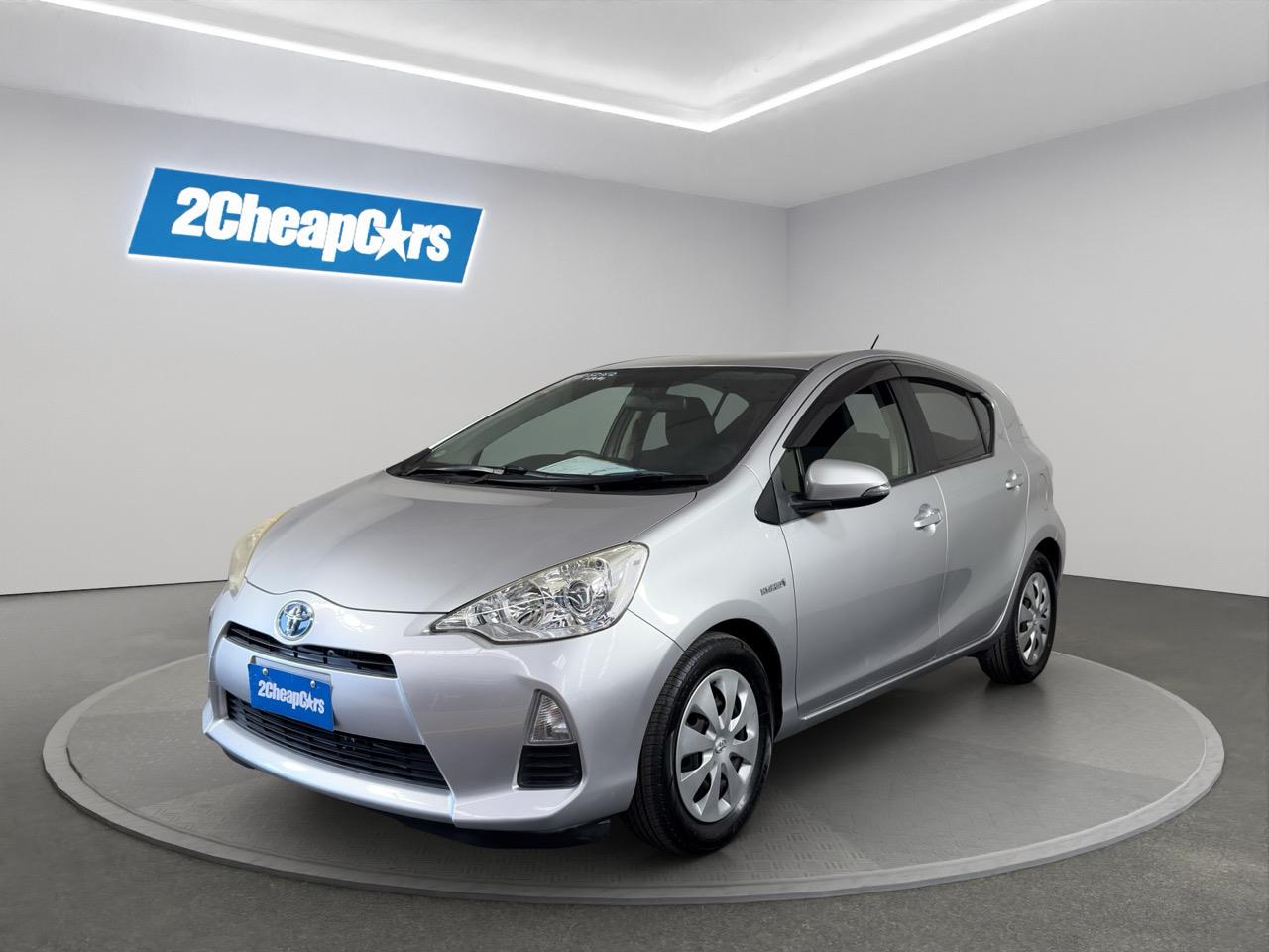 2013 Toyota Aqua S Hatchback