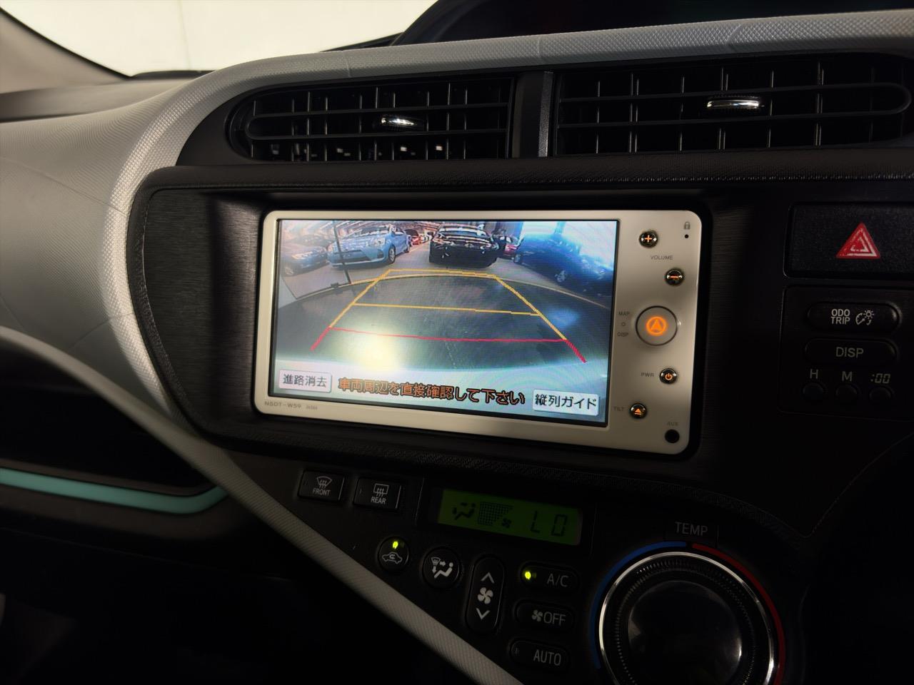 2013 Toyota Aqua S Hatchback REVERSING CAMERA + PUSH BUTTON START + AUTO LIGHTS