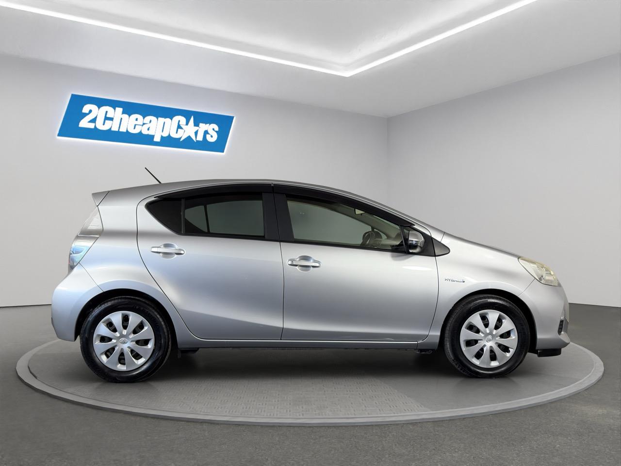 2013 Toyota Aqua S Hatchback REVERSING CAMERA + PUSH BUTTON START + AUTO LIGHTS