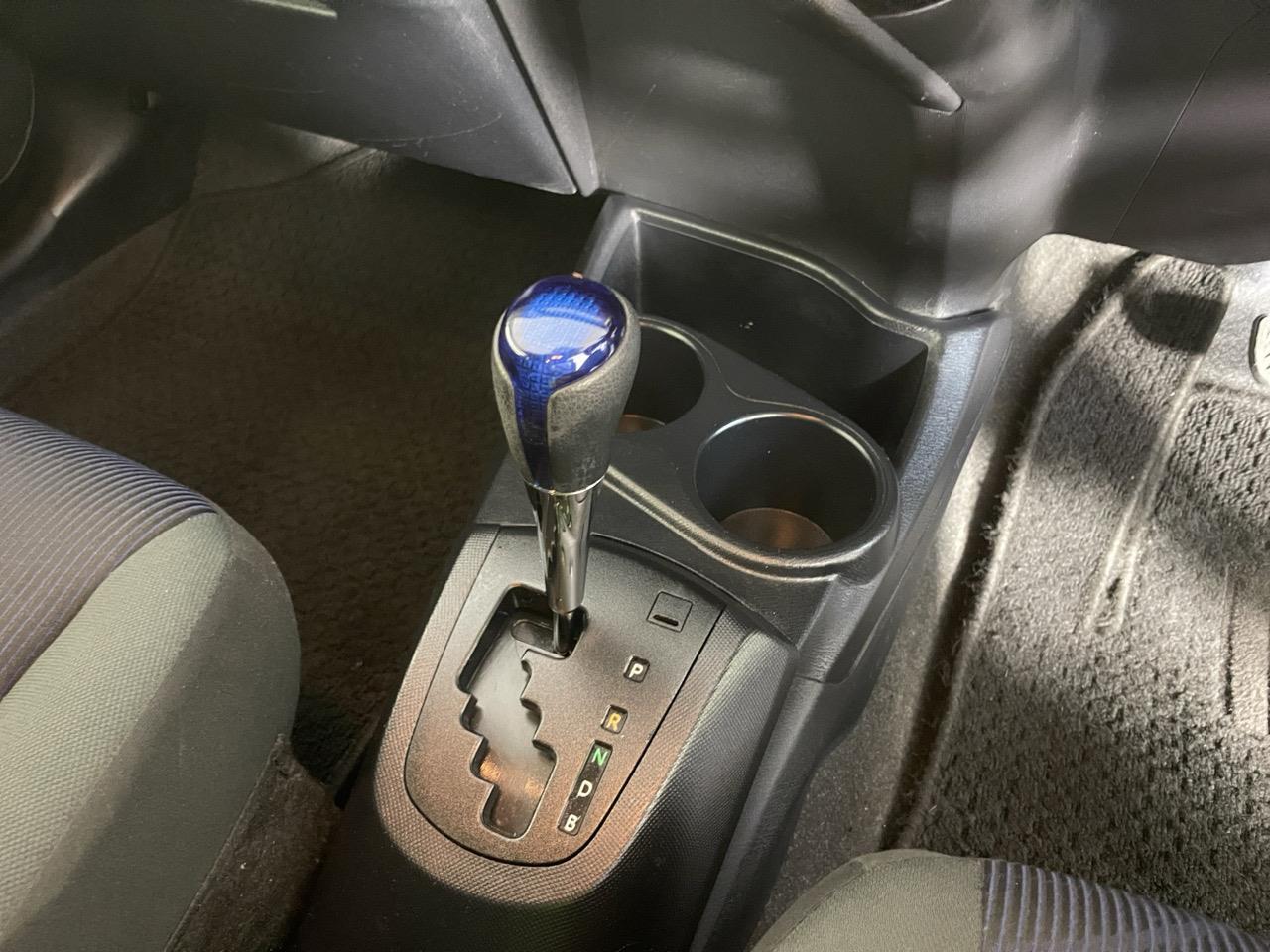 2015 Toyota Aqua Facelift Model S Hatchback REVERSING CAMERA + AUTO LIGHTS + PUSH BUTTON START