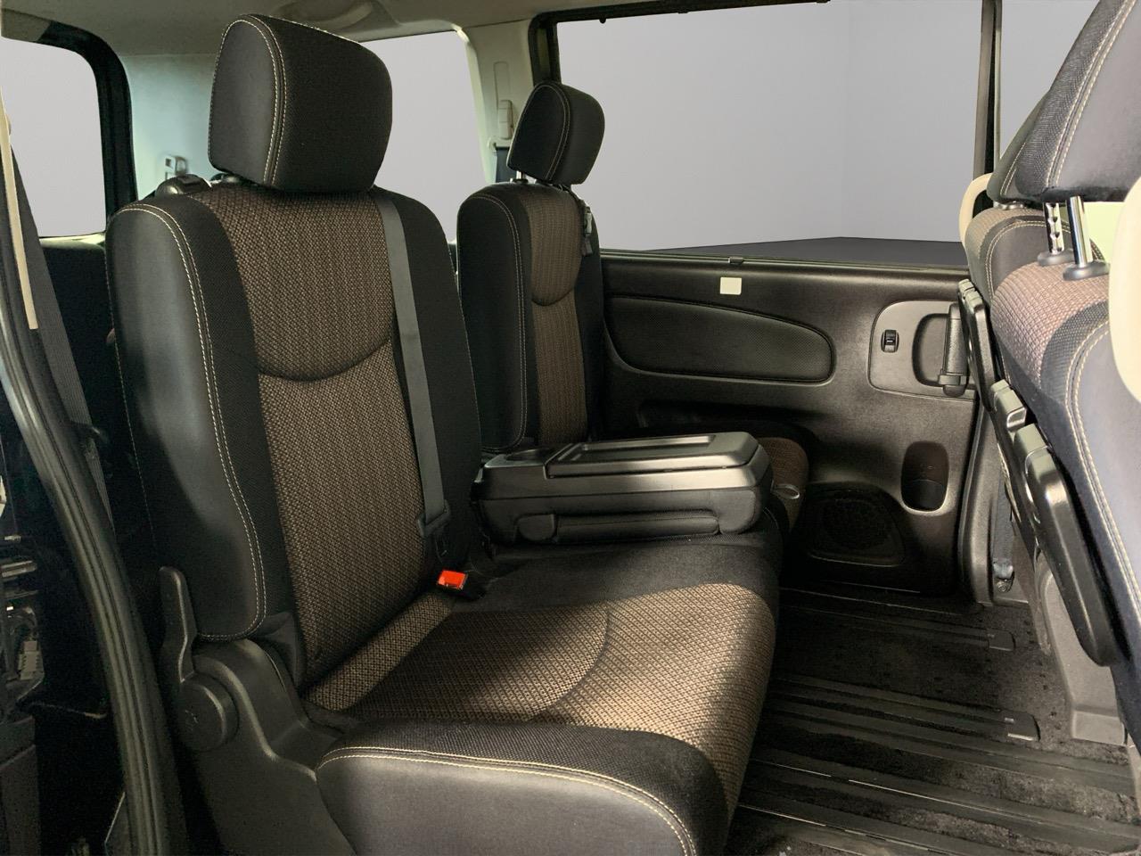 2014 Nissan Serena HIGH WAY STAR G S-HYBRID People Mover ELECTRIC SLIDING DOORS + REVESING CAMERA