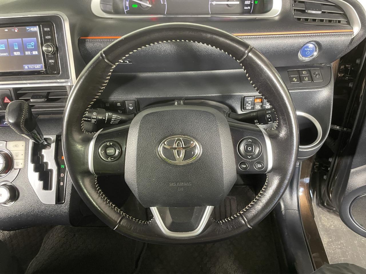 2016 Toyota Sienta HYBRID G People Mover ELECTRIC SLIDING DOORS + REVERSING CAMERA