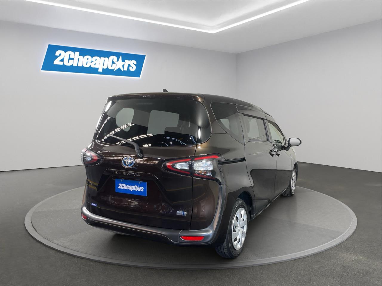 2016 Toyota Sienta HYBRID G People Mover ELECTRIC SLIDING DOORS + REVERSING CAMERA
