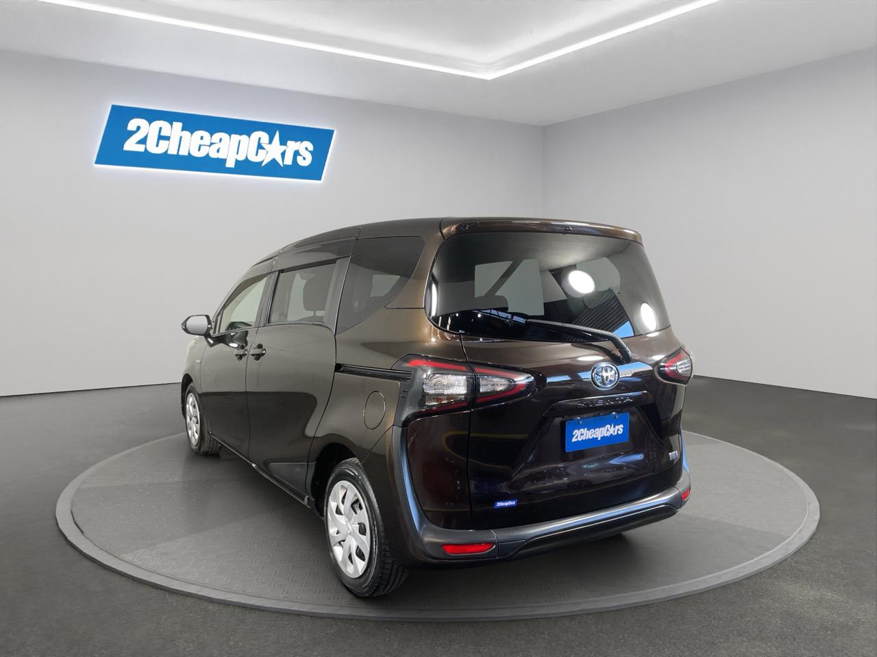 2016 Toyota Sienta HYBRID G People Mover ELECTRIC SLIDING DOORS + REVERSING CAMERA