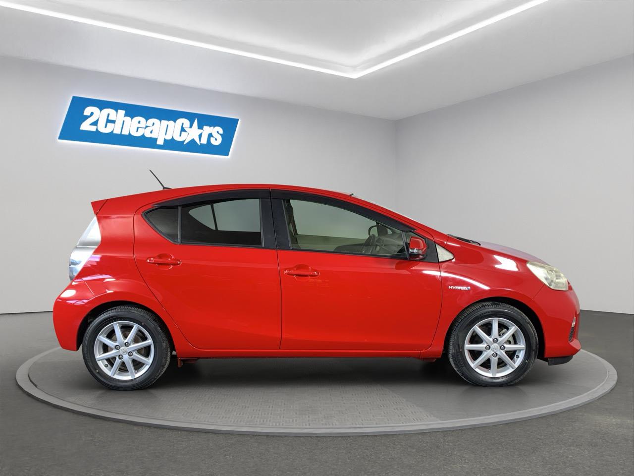 2013 Toyota Aqua G Hatchback HEATED SEATS + REVERSING CAMERA + AUTO LIGHTS