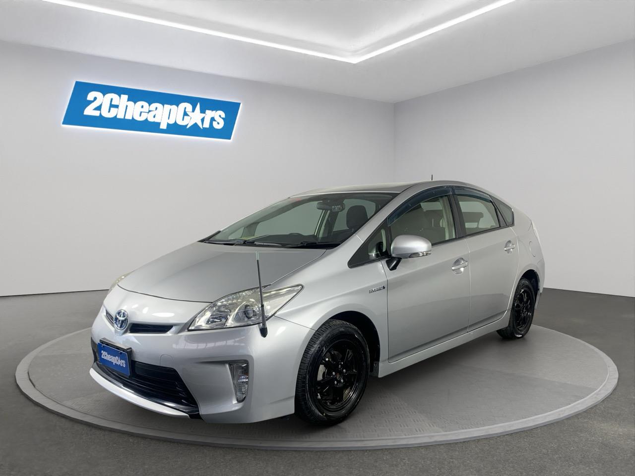 2016 Toyota Prius Hybrid Hatchback