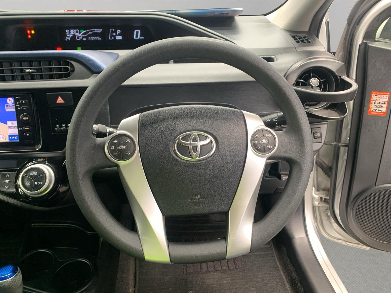 2015 Toyota Aqua Facelift Model S Hatchback REVERSING CAMERA + PUSH BUTTON START + AUTO LIGHTS