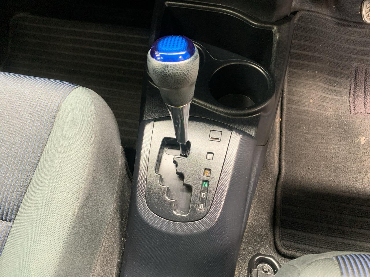 2015 Toyota Aqua Facelift Model S Hatchback REVERSING CAMERA + PUSH BUTTON START + AUTO LIGHTS