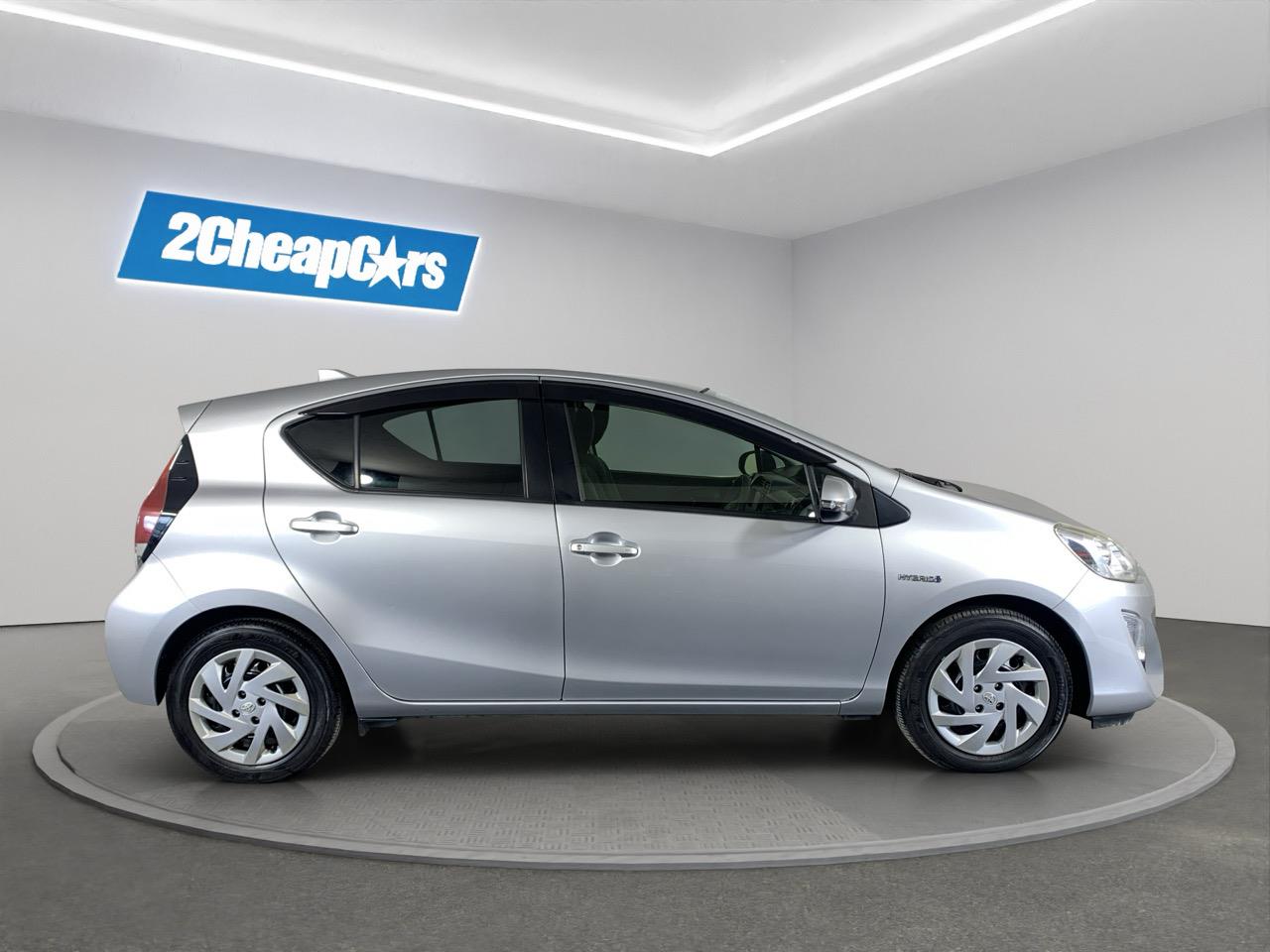 2015 Toyota Aqua Facelift Model S Hatchback REVERSING CAMERA + PUSH BUTTON START + AUTO LIGHTS