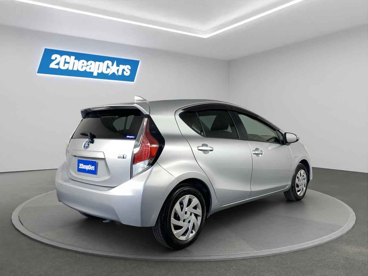 2015 Toyota Aqua Facelift Model S Hatchback REVERSING CAMERA + PUSH BUTTON START + AUTO LIGHTS