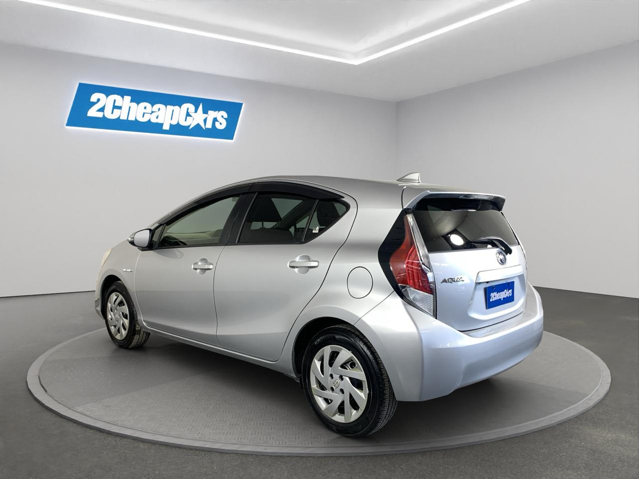 2015 Toyota Aqua Facelift Model S Hatchback REVERSING CAMERA + PUSH BUTTON START + AUTO LIGHTS