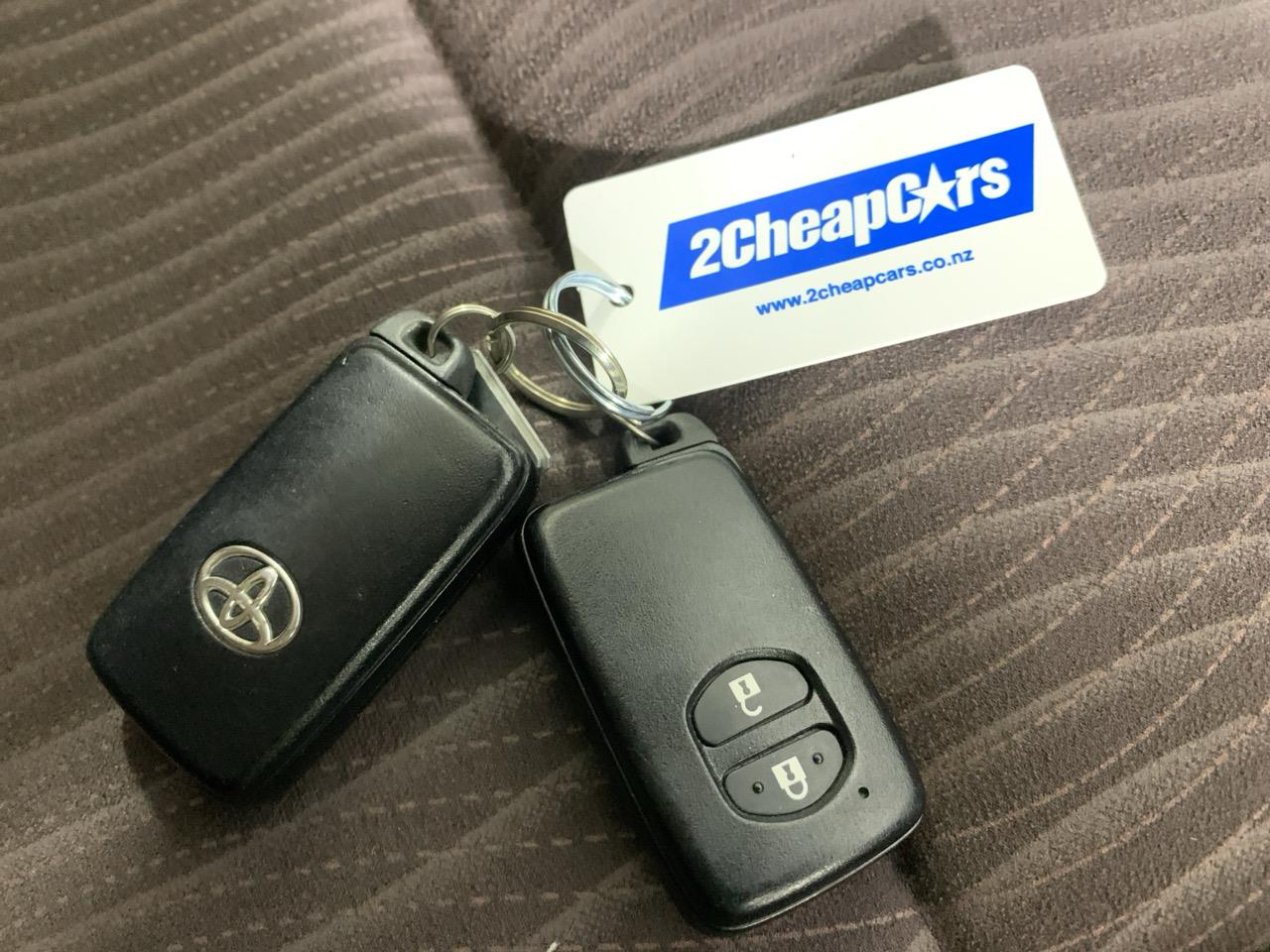 2012 Toyota Aqua G Hatchback PUSH BUTTON START + AUTO LIGHTS