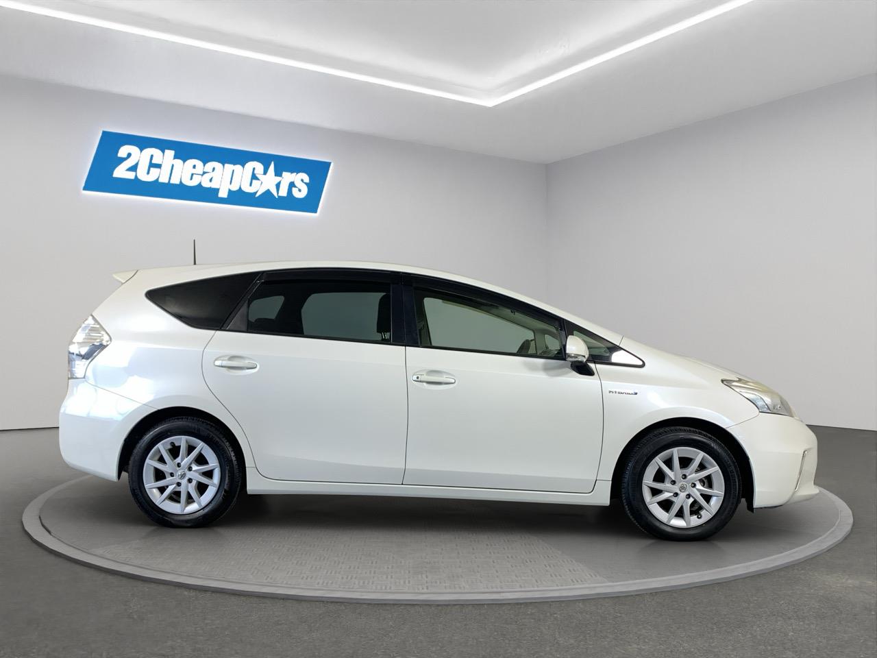 2013 Toyota Prius Alpha S Station Wagon REVESING CAMERA + PUSH SRART + AUTO LIGHTS