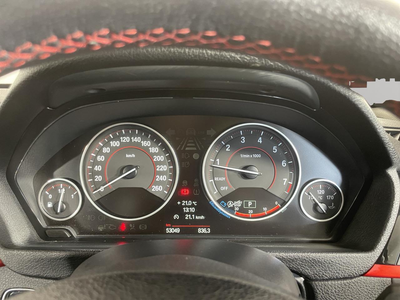 2013 BMW 320i Sport RV/SUV LOW KMS + REVERSING CAMERA + PARKING SENSORS