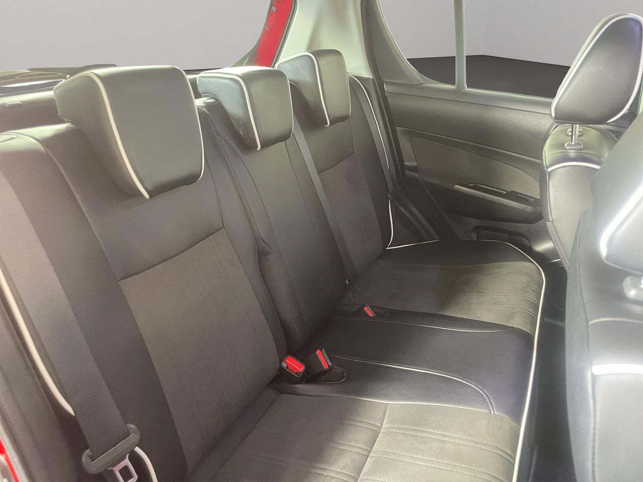 2014 Suzuki Swift STYLE Hatchback REVERSING CAMERA + PUSH START + PADDLE SHIFT