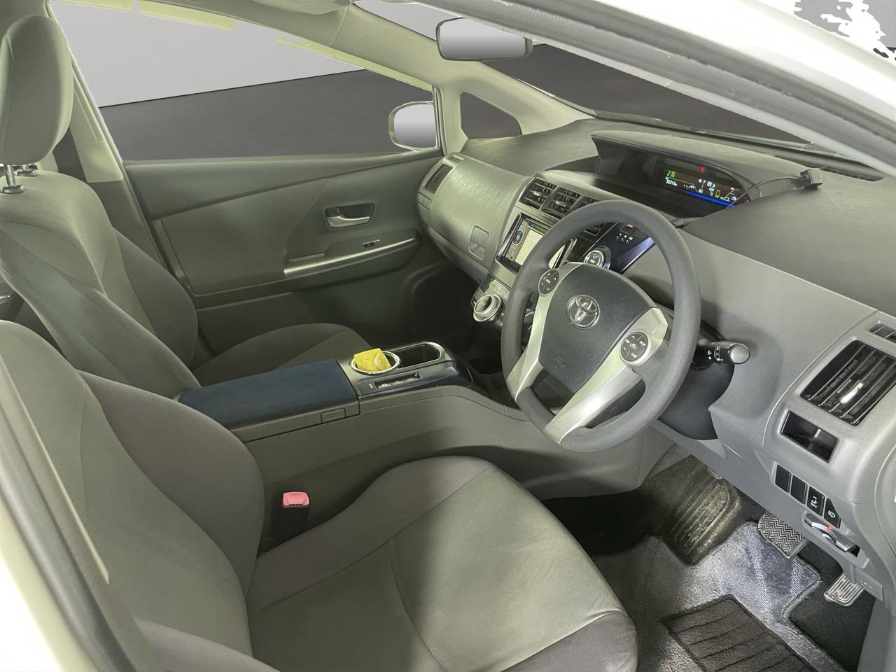 2013 Toyota Prius Alpha S Touring Selection Station Wagon AUTO LIGHTS + PUSH START + GREAT SPACE