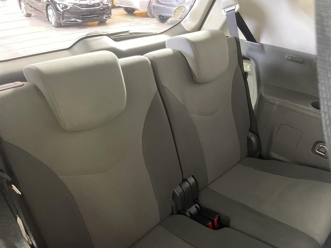 2013 Toyota Prius Alpha S Touring Selection Station Wagon AUTO LIGHTS + PUSH START + GREAT SPACE