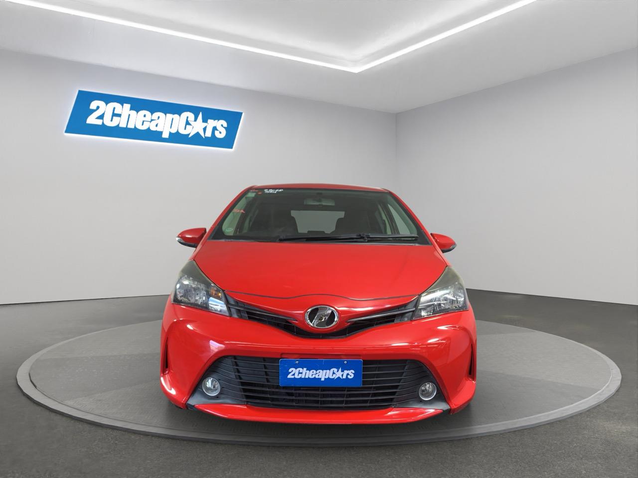 2014 Toyota Vitz Yaris F Hatchback LOW KMS + REVERSING CAMERA + PUSH BUTTON START