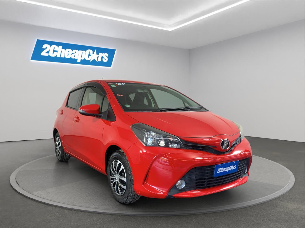 2014 Toyota Vitz Yaris F Hatchback LOW KMS + REVERSING CAMERA + PUSH BUTTON START