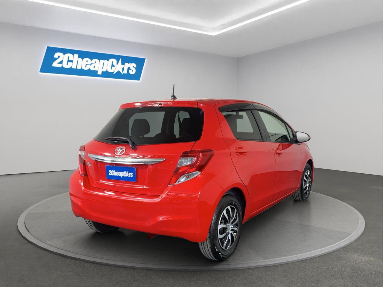 2014 Toyota Vitz Yaris F Hatchback LOW KMS + REVERSING CAMERA + PUSH BUTTON START