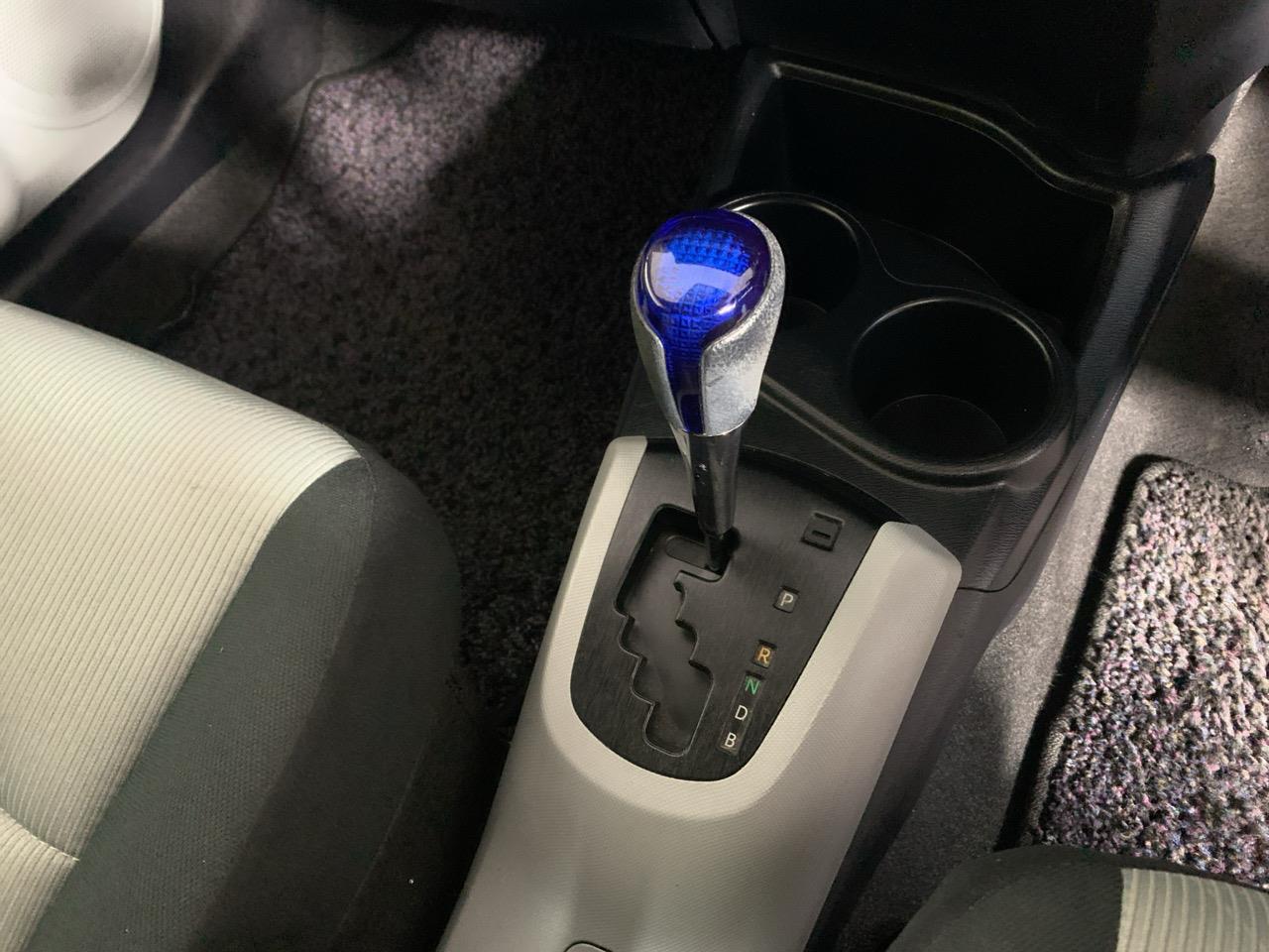 2012 Toyota Aqua S Hatchback PUSH BUTTON START + AUTO LIGHTS + REVERSING CAMERA