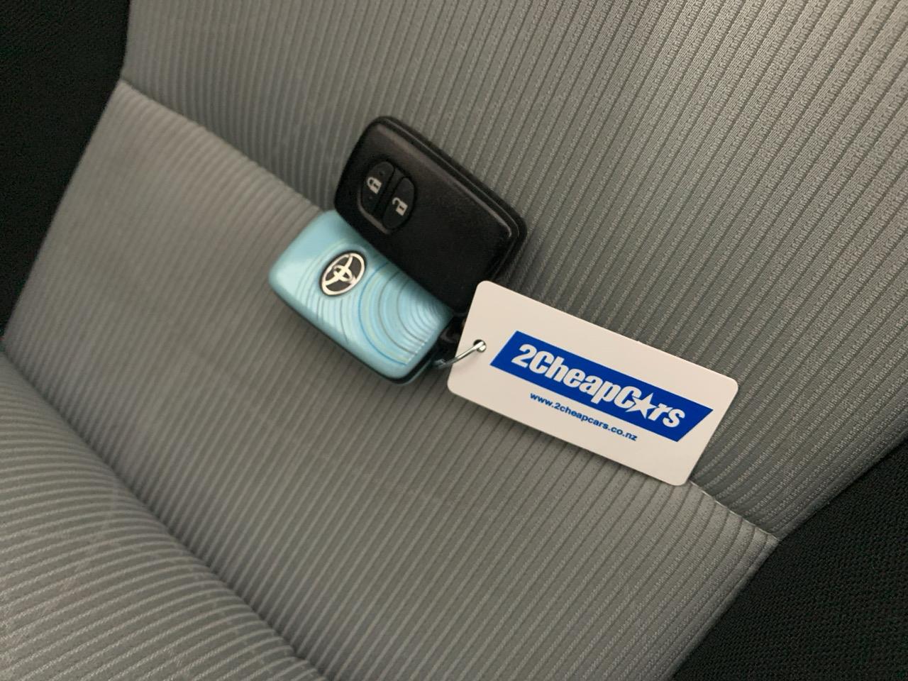 2012 Toyota Aqua S Hatchback PUSH BUTTON START + AUTO LIGHTS + REVERSING CAMERA