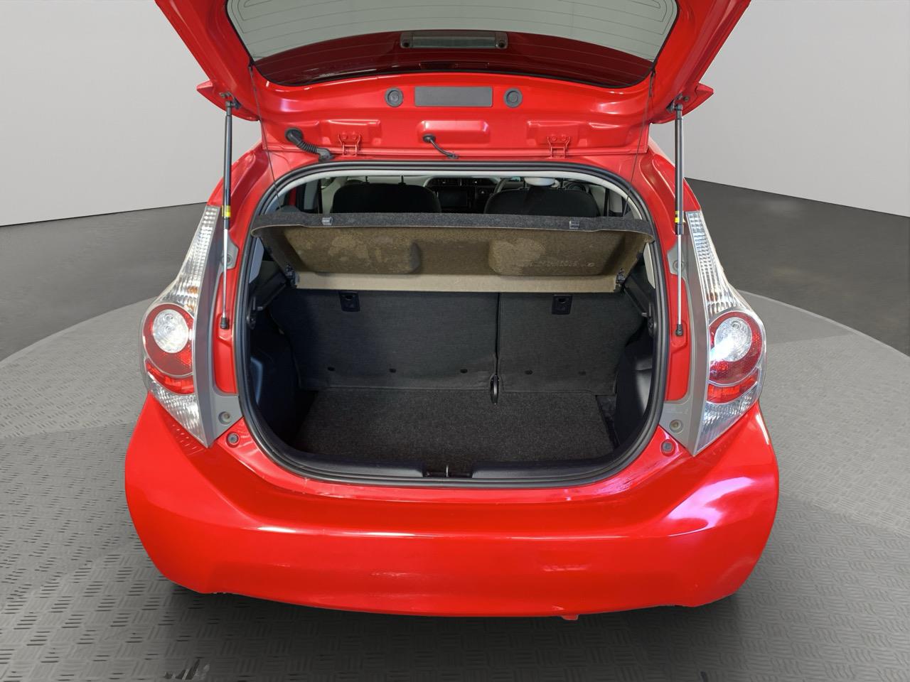 2012 Toyota Aqua S Hatchback PUSH BUTTON START + AUTO LIGHTS + REVERSING CAMERA