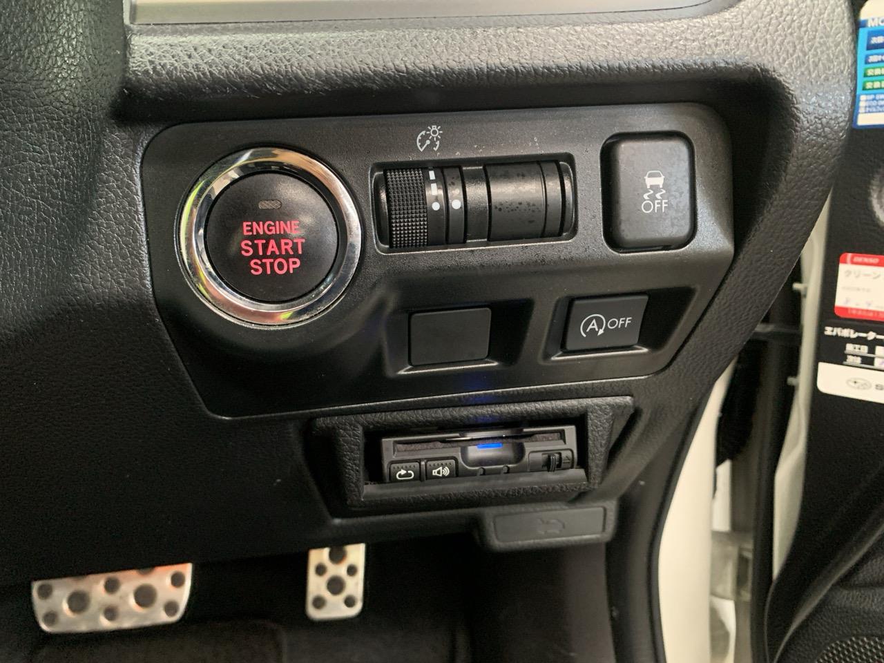 2014 Subaru Impreza SPORT 1.6I-L Hatchback LOW KMS + TIPTRONIC + PUSH BUTTON START 