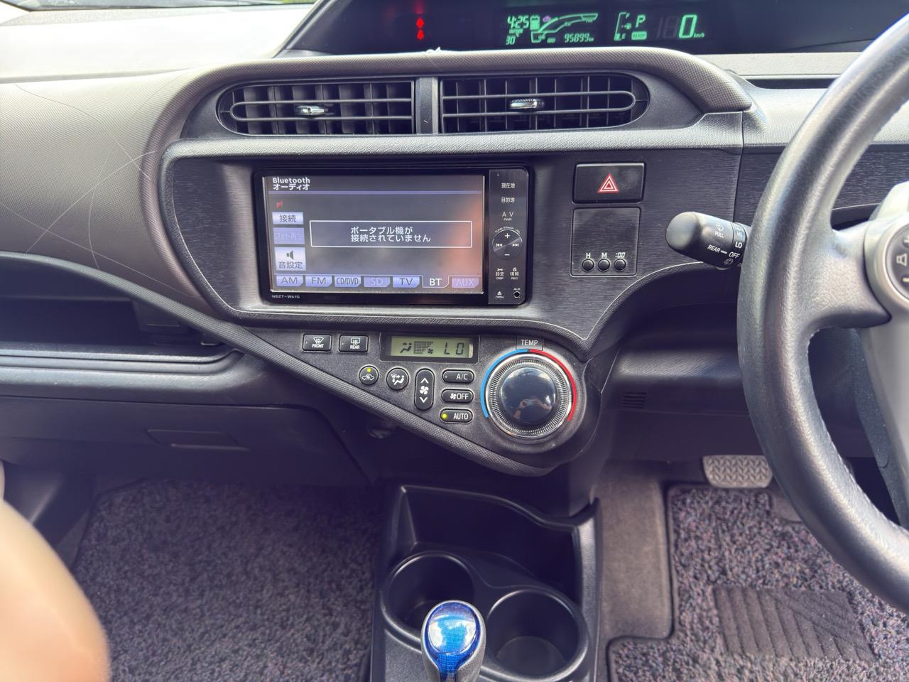 2012 Toyota Aqua  Hatchback HEATED SEATS + AUTO LIGHTS + REVERSING CAMERA