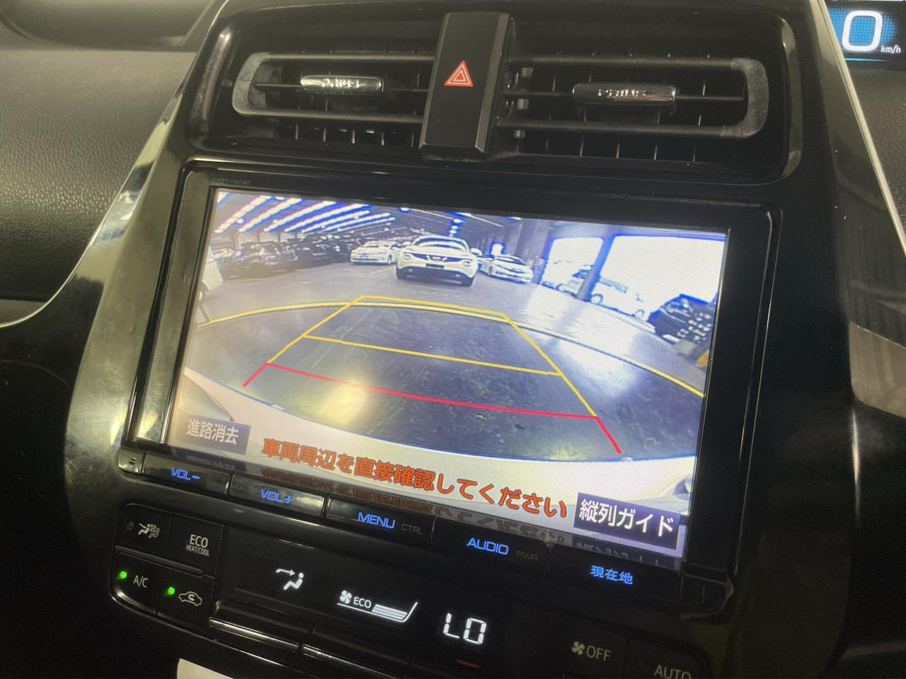 2017 Toyota Prius New Shape S Hatchback CRUISE CONTROL + REVERSING CAMERA + PARKING SENSOR